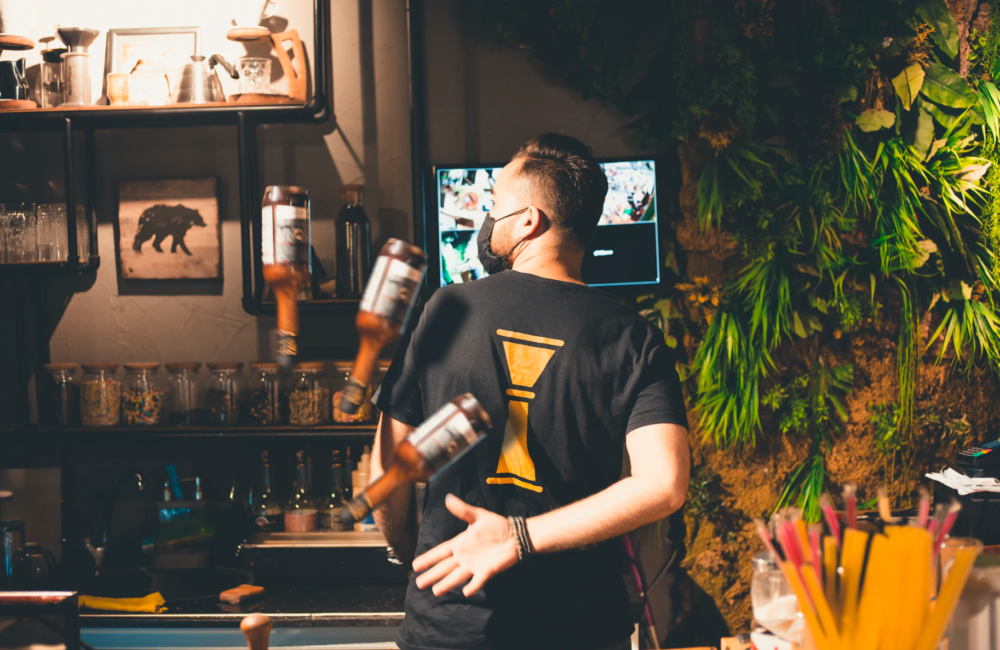 Flair Bartending: What It Is & How to Do It