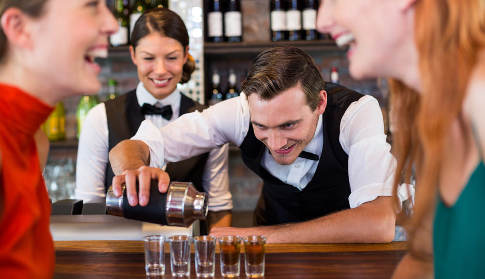 Top 7 Reasons Why You Need Bartending School